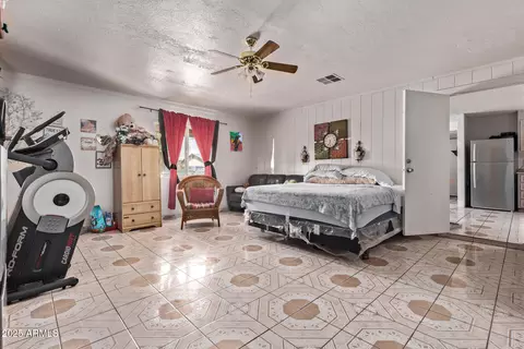 Bedroom - 6814 W Berkeley Rd, Phoenix, AZ 85035 photo 2 of 6
