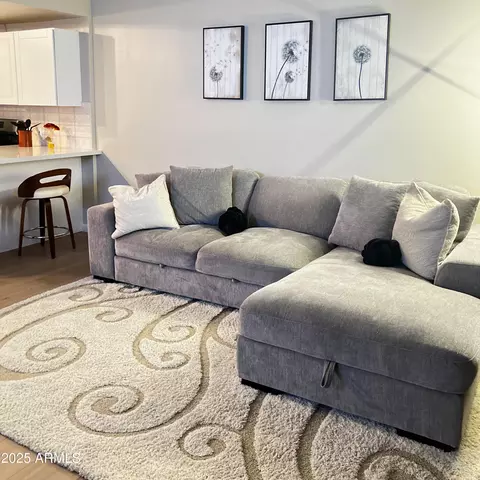 4750 N Central Ave #14P, Phoenix, AZ 85012
