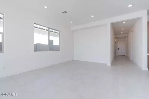 2139 E Mill Rd, San Tan Valley, AZ 85140 photo 5