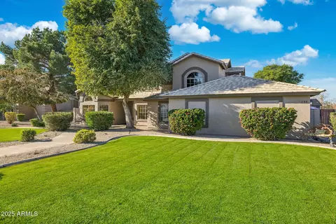 780 N Bristol Ln, Gilbert, AZ 85234