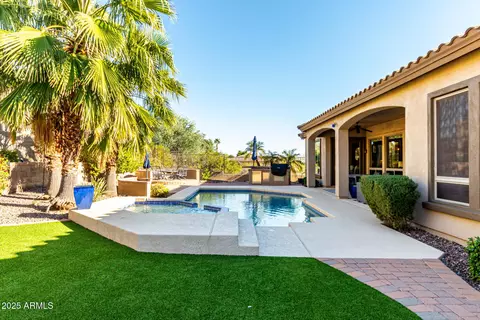 2804 W Ashurst Dr, Phoenix, AZ 85045 photo 2