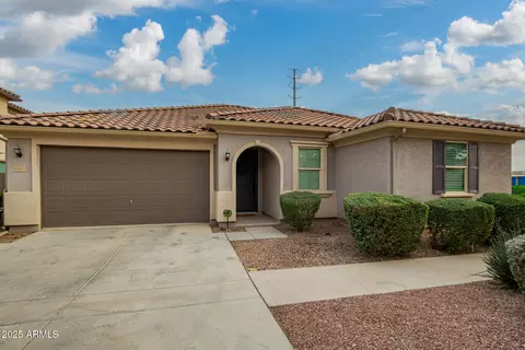 6837 E Peralta Cir, Mesa, AZ 85212
