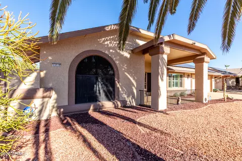 13718 W Gable Hill Dr, Sun City West, AZ 85375