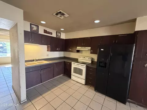 Kitchen - 4112 W Pasadena Ave, Phoenix, AZ 85019 photo 1 of 1