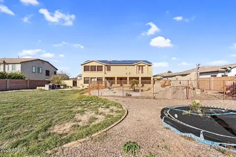 Exterior - 4167 E Ravenswood Dr, Gilbert, AZ 85298 photo 10 of 17