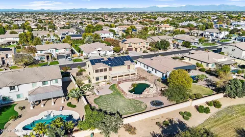 View/Area - 4167 E Ravenswood Dr, Gilbert, AZ 85298 photo 11 of 14