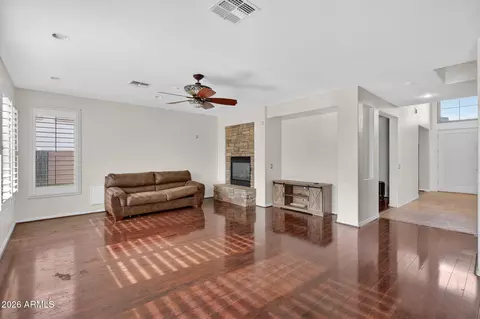 Living - 4167 E Ravenswood Dr, Gilbert, AZ 85298 photo 2 of 3