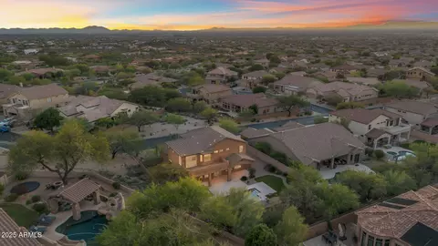 View/Area - 8164 E Sienna St, Mesa, AZ 85207 photo 2 of 20