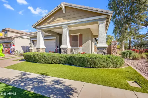 2555 S Benton --, Mesa, AZ 85209 photo 2