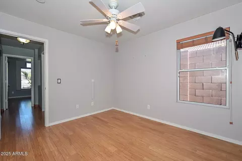 Bedroom - 1017 E Montoya Ln, Phoenix, AZ 85024 photo 3 of 4
