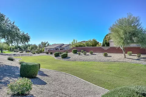 Exterior - 1017 E Montoya Ln, Phoenix, AZ 85024 photo 7 of 7