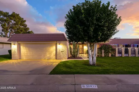 10412 W Roundelay Cir S, Sun City, AZ 85351