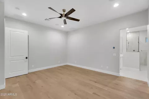 Other - 3918 E Crittenden Ln, Phoenix, AZ 85018 photo 6 of 18