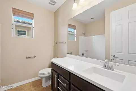Bath - 3377 E Tiffany Ct, Gilbert, AZ 85298 photo 4 of 5