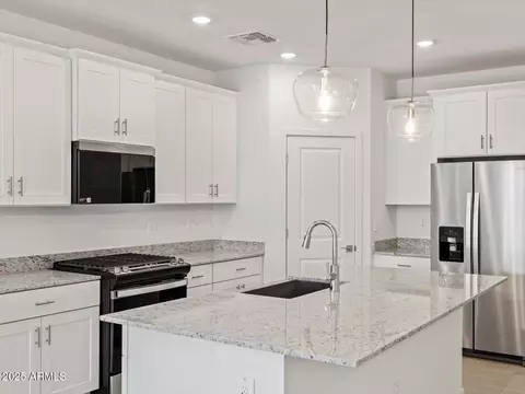 19379 N Barano Dr, Maricopa, AZ 85138