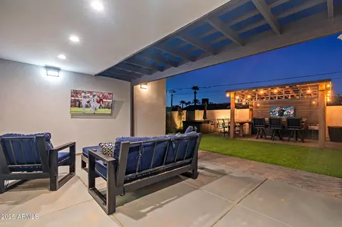 Other - 928 E Berridge Ln, Phoenix, AZ 85014 photo 18 of 20