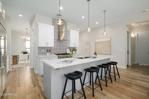 Kitchen - 4533 E Montecito Ave, Phoenix, AZ 85018 photo 1 of 3