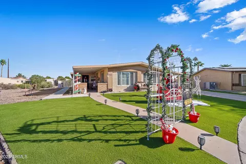 25421 S Ohio Ct, Sun Lakes, AZ 85248