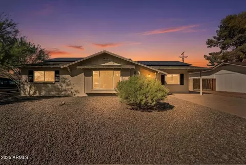 8532 E Sheridan St, Scottsdale, AZ 85257