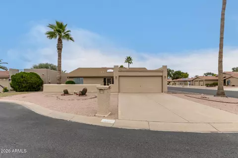 8882 E Fairway Blvd, Sun Lakes, AZ 85248