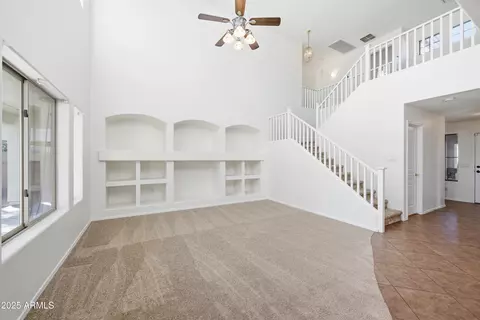 Living - 1709 E Beverly Rd, Phoenix, AZ 85042 photo 3 of 6