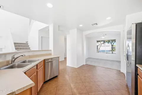 Kitchen - 1709 E Beverly Rd, Phoenix, AZ 85042 photo 3 of 3