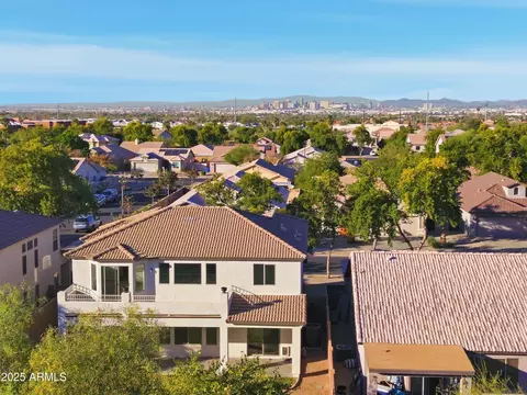 View/Area - 1709 E Beverly Rd, Phoenix, AZ 85042 photo 3 of 7
