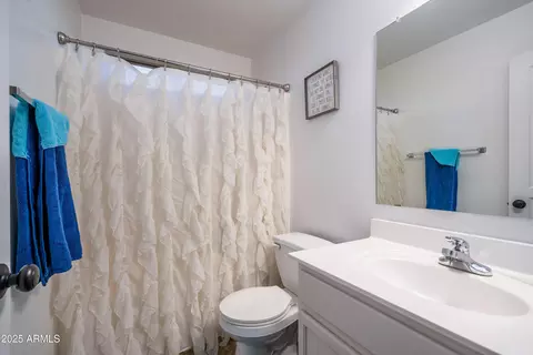 Bath - 2246 E Soft Wind Dr, Phoenix, AZ 85024 photo 1 of 1