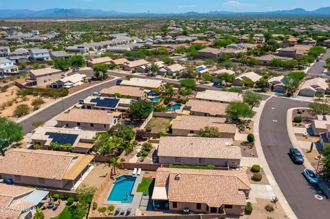 View/Area - 2246 E Soft Wind Dr, Phoenix, AZ 85024 photo 5 of 6