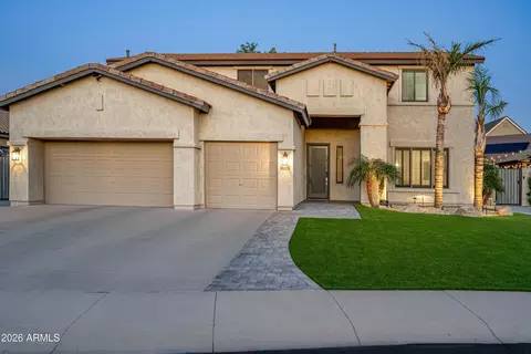 127 N Date Palm Dr, Gilbert, AZ 85234