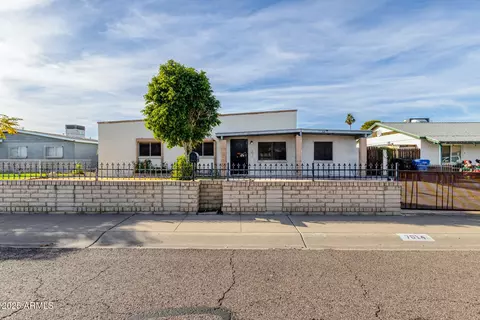 7014 S 17th Ave, Phoenix, AZ 85041