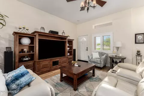 Living - 948 S Lawther Dr, Apache Junction, AZ 85120 photo 4 of 6