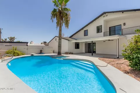 Exterior - 2210 Everett Dr, Phoenix, AZ 85022 photo 11 of 12