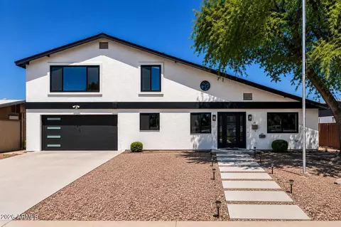 2210 Everett Dr, Phoenix, AZ 85022