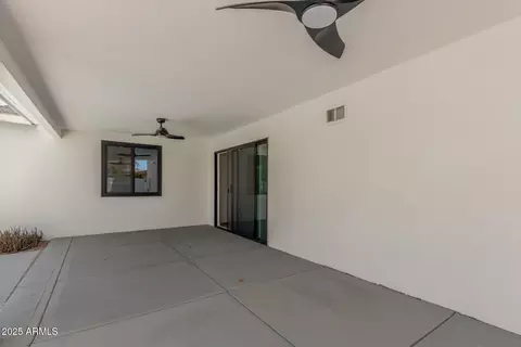 Exterior - 2210 Everett Dr, Phoenix, AZ 85022 photo 7 of 12