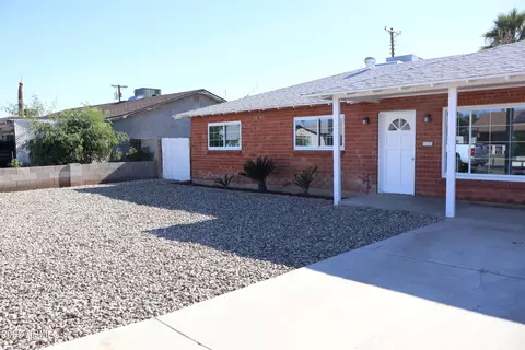 4251 W Rose Ln, Phoenix, AZ 85019
