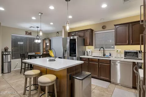 7579 W Charter Oak Rd, Peoria, AZ 85381
