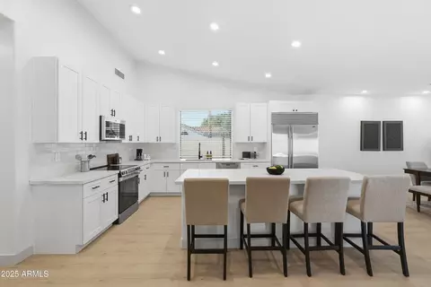 Kitchen - 656 W Johnson Dr, Gilbert, AZ 85233 photo 4 of 4