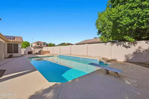 Exterior - 656 W Johnson Dr, Gilbert, AZ 85233 photo 3 of 7