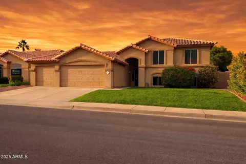 1070 E Oakland St, Chandler, AZ 85225