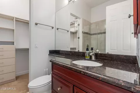 Bath - 25817 N Lawler Loop, Phoenix, AZ 85083 photo 6 of 8
