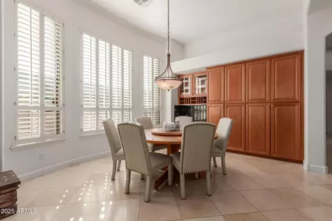 Dining - 25817 N Lawler Loop, Phoenix, AZ 85083 photo 3 of 3