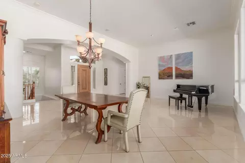 Dining - 25817 N Lawler Loop, Phoenix, AZ 85083 photo 2 of 3