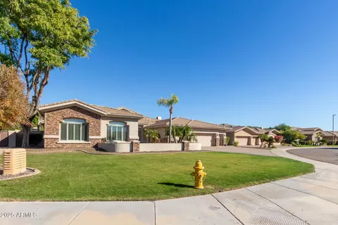 Exterior - 25817 N Lawler Loop, Phoenix, AZ 85083 photo 1 of 12