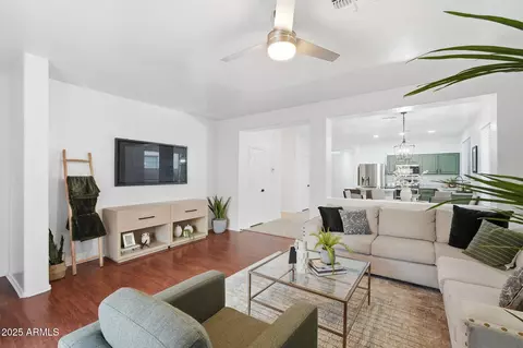 3316 W Saint Kateri Dr, Phoenix, AZ 85041