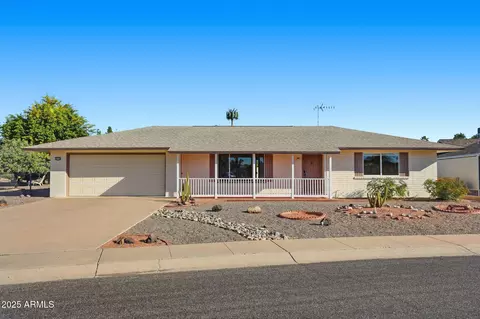 10714 W Amber Trl, Sun City, AZ 85351