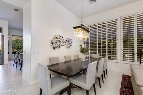 3130 E Squaw Peak Cir, Phoenix, AZ 85016 photo 7