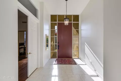 3130 E Squaw Peak Cir, Phoenix, AZ 85016 photo 4