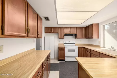 Kitchen - 1163 E Glencove St, Mesa, AZ 85203 photo 1 of 4