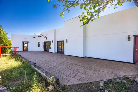 Exterior - 1151 E Border Rd, Bisbee, AZ 85603 photo 5 of 11